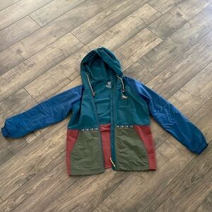 LL Bean Women's Mountain Classic Jacket, Multi-Color